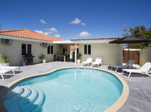 Villa 585